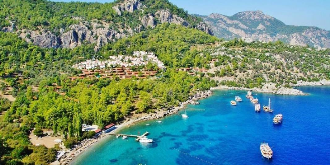 Tarih ve doğanın buluşma noktasına 30 dakikada ulaşın! Ege’de saklı koy: Keşfedilmeyi bekleyen güzellikler dolu 1